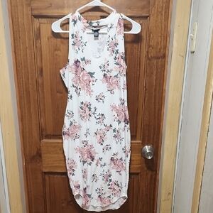 Rue21 Pink and Green Floral Top